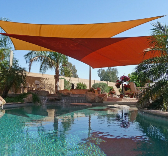 SỬ DỤNG BẠT CHE NẮNG CHO CÁC KHU RESORT, HOMESTAY CAO CẤP