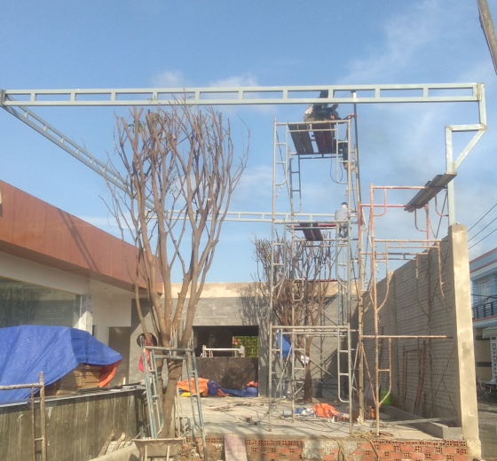 CHUYÊN THI CÔNG MÁI TÔN, MÁI BẠT, MÁI VÒM POLY GIÁ RẺ