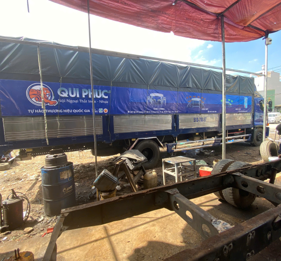 CHUYÊN GIA CÔNG MAY BẠT PHỦ XE TẢI, BẠT PHỦ HÀNG HÓA GIÁ TỐT