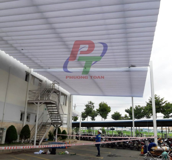 CẮT MAY VÀ BỎ SỈ  CÁC LOẠI BẠT CHE