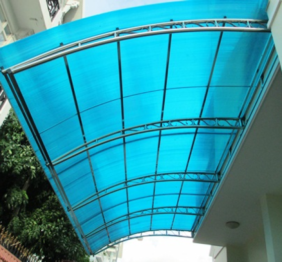 BÁO GIÁ LÀM MÁI CHE NHỰA THÔNG MINH, CHẤT LƯỢNG BẢO HÀNH TỐT