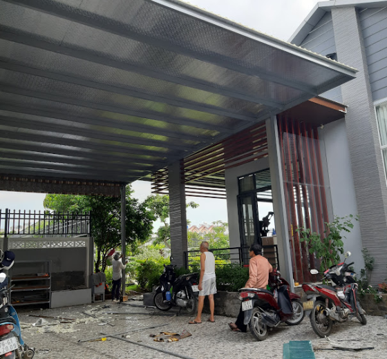 DỊCH VỤ THAY LỢP MÁI TÔN CŨ CHUYÊN NGHIỆP TẠI PHƯƠNG TOÀN