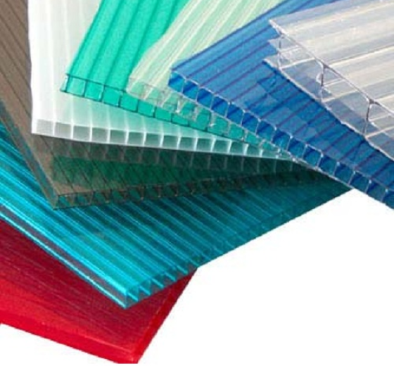 TẤM LỢP LẤY SÁNG POLYCARBONATE LÀM GIẾNG TRỜI, HỒ BƠI, NHÀ XE