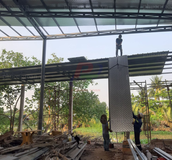 THI CÔNG MÁI TÔN NHÀ Ở, NHÀ XƯỞNG UY TÍN CHUYÊN NGHIỆP TPHCM