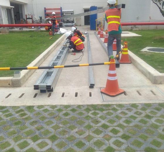 Bảng Giá Thi Công Lắp Đặt Mái Tôn, Mái Bạt, Mái Vòm Poly Tại Công Ty Phương Toàn