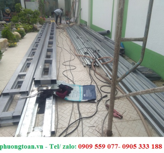 Công Ty Chuyên Nhận Lắp Đặt Mái Che Không Gian (Nhà Hàng, Quán Nước, Hồ Bơi)	