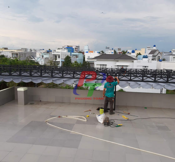 MÁI BẠT XẾP THÔNG MINH GIÁ TỐT ĐƠN VỊ THI CÔNG MÁI CHE DI ĐỘNG UY TÍN NHẤT TPHCM