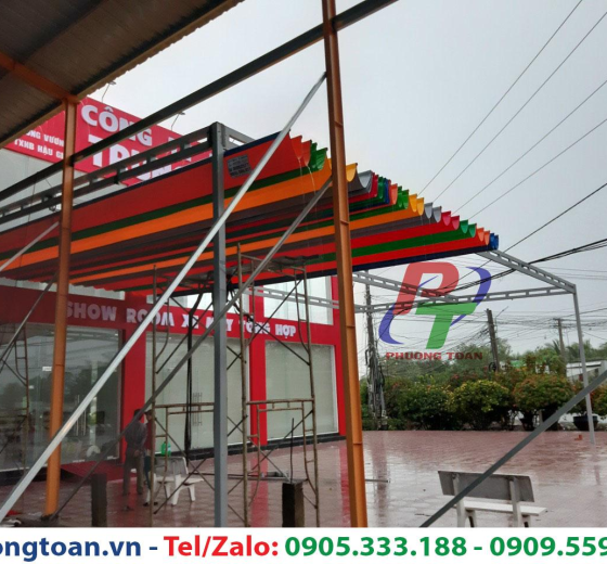 BÌNH TÂN CUNG CẤP MÁI CHE NẮNG SÂN TRƯỚC NHÀ PHỐ