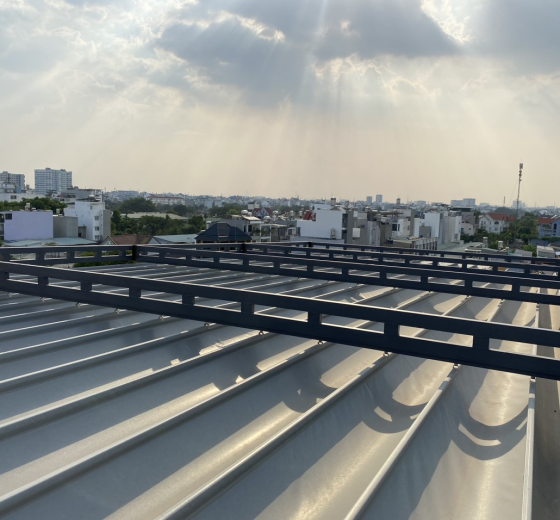 LẮP ĐẶT MÁI XẾP LƯỢN SÓNG TẠI GÒ VẤP, BÌNH THẠNH