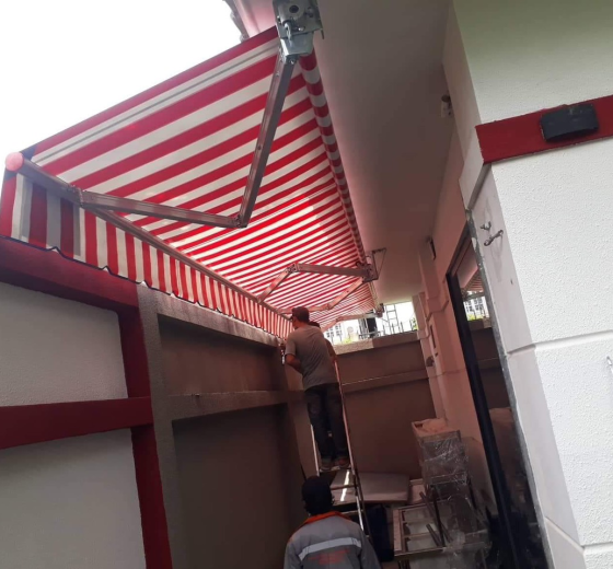 CUNG CẤP SỈ VẢI BẠT CHE MƯA NẮNG GIÁ TỐT CHO ĐƠN VỊ THI CÔNG MÁI HIÊN MÁI CHE