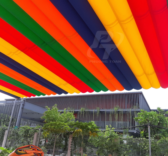 MÁI XẾP LƯỢN SÓNG ĐIỀU KHIỂN TỪ XA GIÁ TỐT THI CÔNG NHANH