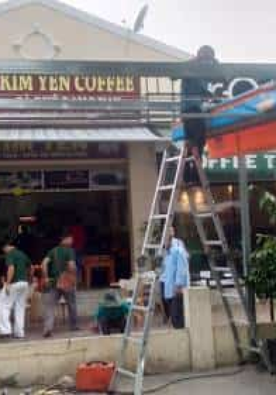 BẠT CHE UY TÍN - Cafe Kim Yến