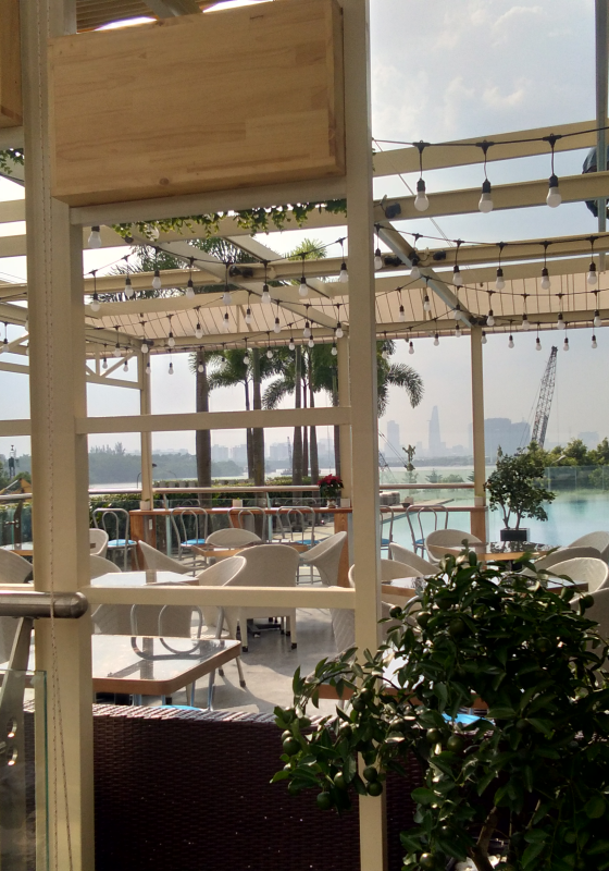 TRANG TRÍ QUÁN CAFE - QUẬN 2