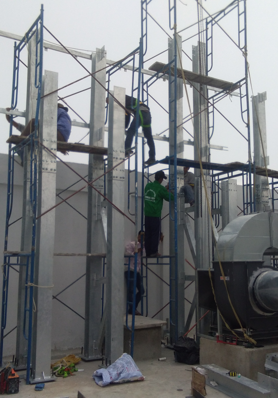 DỰNG TRỤ GẮN CHỮ NỔI 