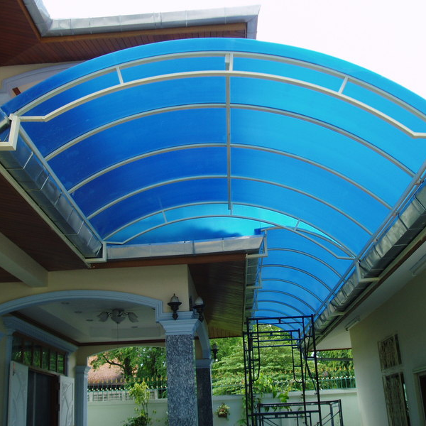 VÒM POLY