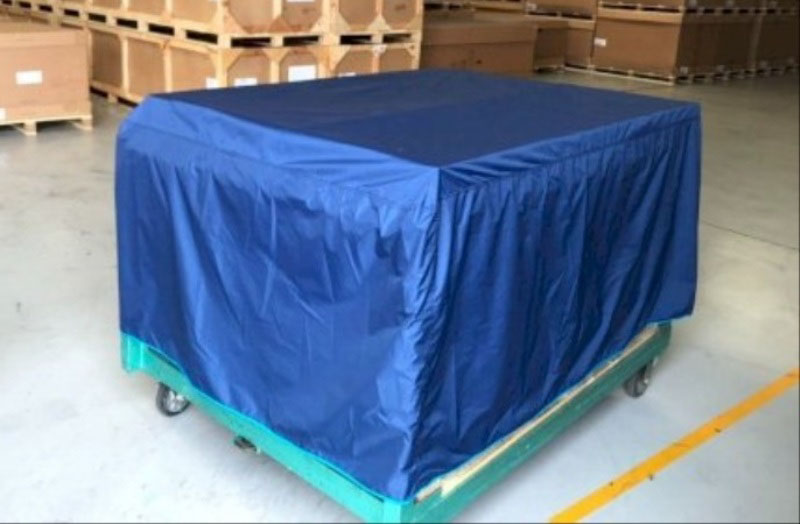 Btạ che hàng hóa 