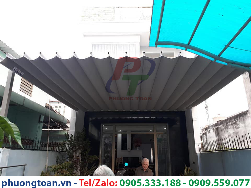 Làm bạt xếp sân vườn đẹp
