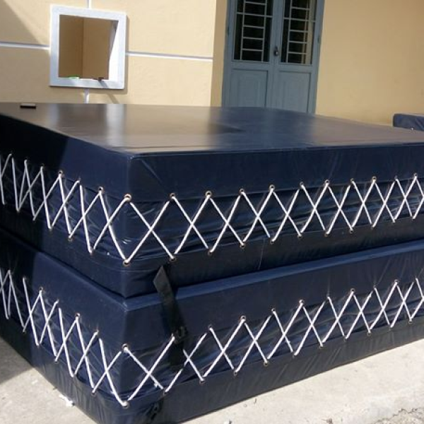 Vỏ Bạt Bọc Phủ Tấm Đệm